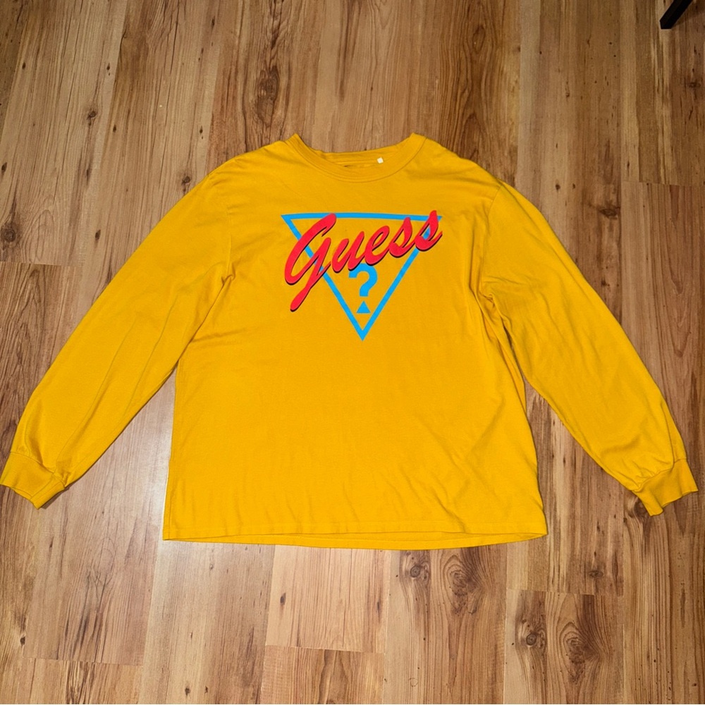 Guess Men’s Size XL Yellow Retro Graphic Crew Neck Long Sleeve Cotton Knit Shirt
